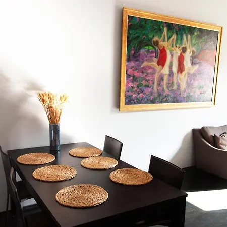 아파트 Elegance And Comfort In The Center *